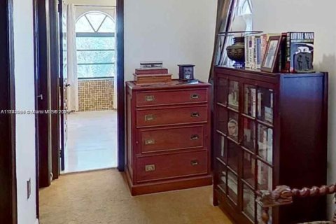 Touwnhouse à vendre à Miami Shores, Floride: 2 chambres, 260.96 m2 № 1836224 - photo 27