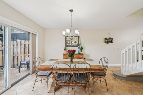 Touwnhouse à vendre à Cooper City, Floride: 3 chambres, 138.24 m2 № 2029510 - photo 9