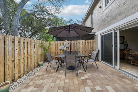 Touwnhouse à vendre à Cooper City, Floride: 3 chambres, 138.24 m2 № 2029510 - photo 30