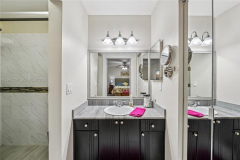 Touwnhouse à vendre à Cooper City, Floride: 3 chambres, 138.24 m2 № 2029510 - photo 18