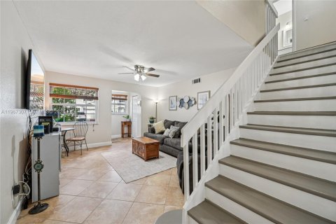 Touwnhouse à vendre à Cooper City, Floride: 3 chambres, 138.24 m2 № 2029510 - photo 13