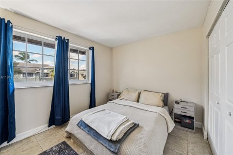 Touwnhouse à vendre à Cooper City, Floride: 3 chambres, 138.24 m2 № 2029510 - photo 23