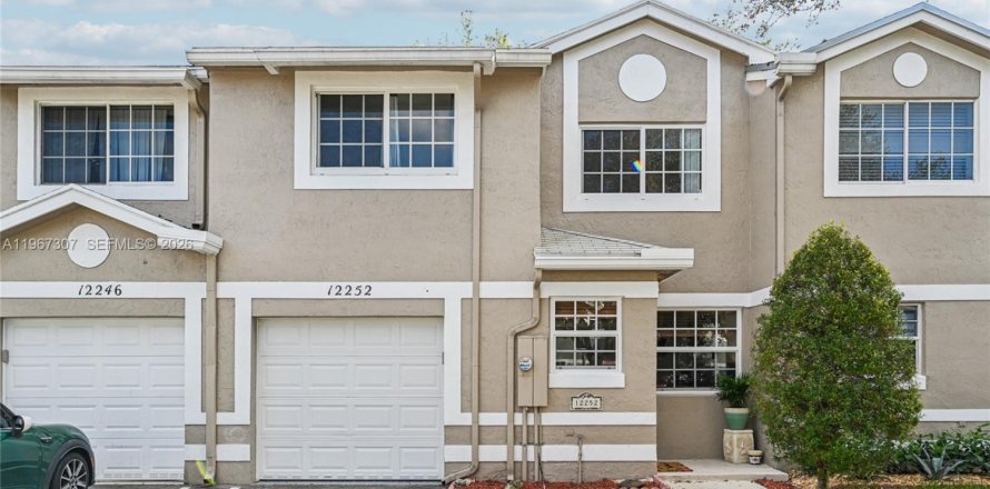 Touwnhouse à Cooper City, Floride 3 chambres, 138.24 m2 № 2029510