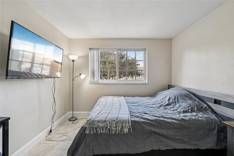 Touwnhouse à vendre à Cooper City, Floride: 3 chambres, 138.24 m2 № 2029510 - photo 26