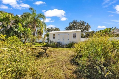 Villa ou maison à vendre à Port Charlotte, Floride: 2 chambres, 124.86 m2 № 2391070 - photo 17