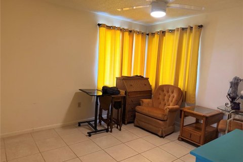 Villa ou maison à vendre à Port Charlotte, Floride: 2 chambres, 124.86 m2 № 2391070 - photo 14