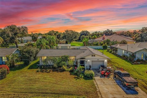 Villa ou maison à vendre à Port Charlotte, Floride: 2 chambres, 124.86 m2 № 2391070 - photo 20