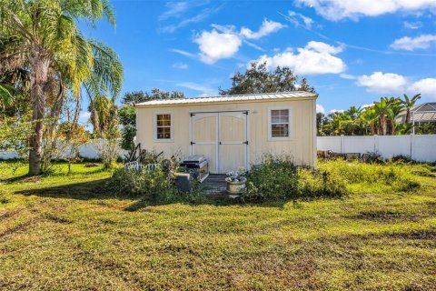 Villa ou maison à vendre à Port Charlotte, Floride: 2 chambres, 124.86 m2 № 2391070 - photo 16