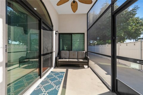 Casa en venta en Pembroke Pines, Florida, 3 dormitorios, 160.81 m2 № 2419439 - foto 26