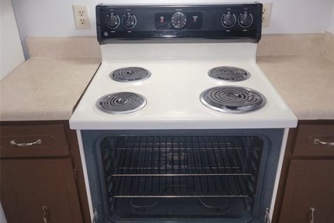 Apartment in Titusville, Florida 1 bedroom, 63.45 sq.m. № 1900964 - photo 7