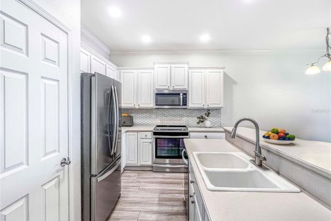 Townhouse in Parrish, Florida 2 bedrooms, 133.41 sq.m. № 1894202 - photo 3