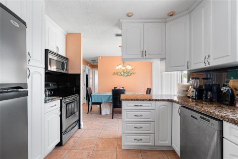 Casa en venta en Seminole, Florida, 2 dormitorios, 111.48 m2 № 1885658 - foto 17