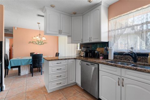 Casa en venta en Seminole, Florida, 2 dormitorios, 111.48 m2 № 1885658 - foto 16