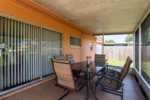 Casa en venta en Seminole, Florida, 2 dormitorios, 111.48 m2 № 1885658 - foto 29