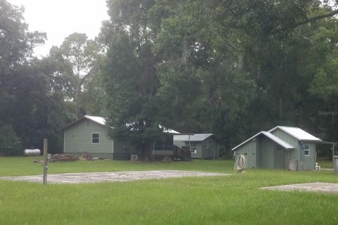 House in Umatilla, Florida 1 bedroom, 71.35 sq.m. № 2150294 - photo 10