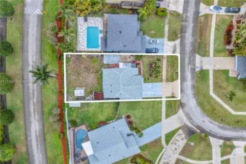 House in Boca Raton, Florida 3 bedrooms, 106.65 sq.m. № 1696278 - photo 25