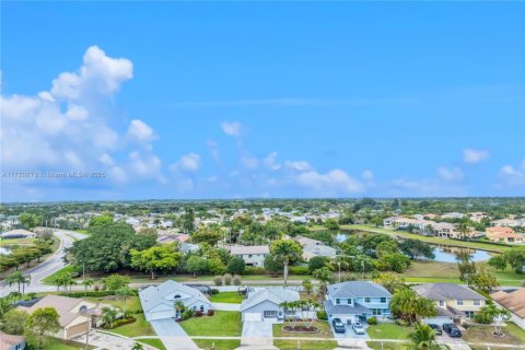 House in Boca Raton, Florida 3 bedrooms, 106.65 sq.m. № 1696278 - photo 22