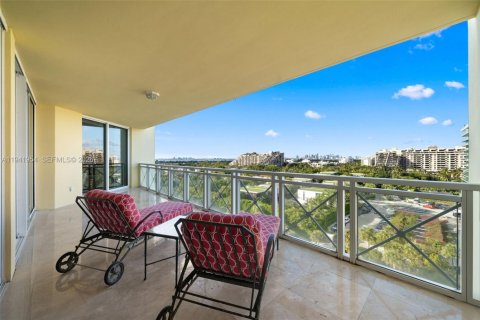 Condominio en alquiler en Key Biscayne, Florida, 4 dormitorios, 341.88 m2 № 1998764 - foto 4