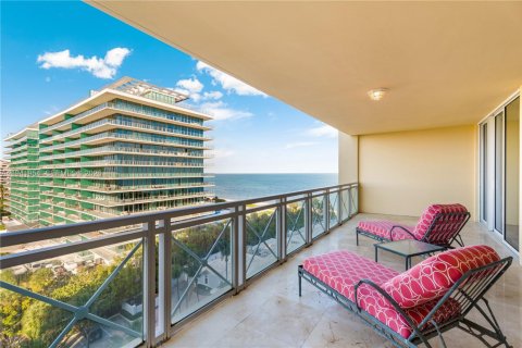 Condominio en alquiler en Key Biscayne, Florida, 4 dormitorios, 341.88 m2 № 1998764 - foto 22