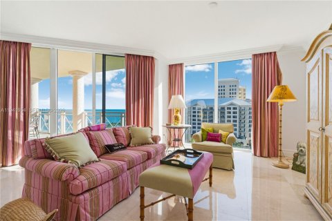 Condominio en alquiler en Key Biscayne, Florida, 4 dormitorios, 341.88 m2 № 1998764 - foto 28