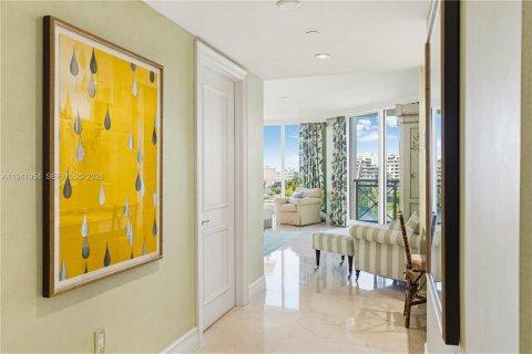 Condominio en alquiler en Key Biscayne, Florida, 4 dormitorios, 341.88 m2 № 1998764 - foto 19