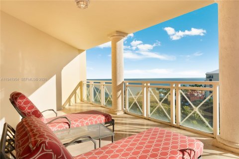 Condominio en alquiler en Key Biscayne, Florida, 4 dormitorios, 341.88 m2 № 1998764 - foto 25