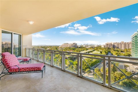 Condominio en alquiler en Key Biscayne, Florida, 4 dormitorios, 341.88 m2 № 1998764 - foto 24