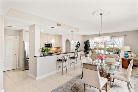 Condominio en venta en Venice, Florida, 2 dormitorios, 195.19 m2 № 1886184 - foto 11