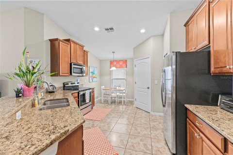 Casa en venta en Riverview, Florida, 4 dormitorios, 177.26 m2 № 2272962 - foto 6