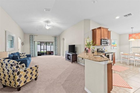 Casa en venta en Riverview, Florida, 4 dormitorios, 177.26 m2 № 2272962 - foto 3