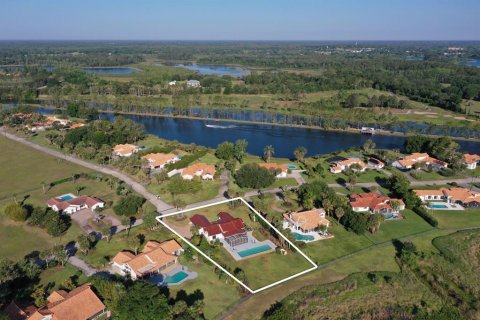Купить виллу или дом в Клермон, Флорида 6 комнат, 223.06м2, № 2151257 - фото 2
