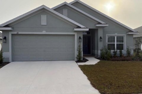 House in Davenport, Florida 4 bedrooms, 169.08 sq.m. № 2353366