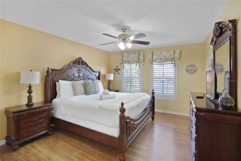 House in Davenport, Florida 6 bedrooms, 257.43 sq.m. № 1535373 - photo 25