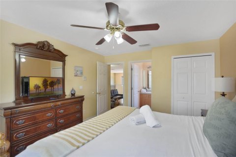House in Davenport, Florida 6 bedrooms, 257.43 sq.m. № 1535373 - photo 26