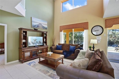 House in Davenport, Florida 6 bedrooms, 257.43 sq.m. № 1535373 - photo 6