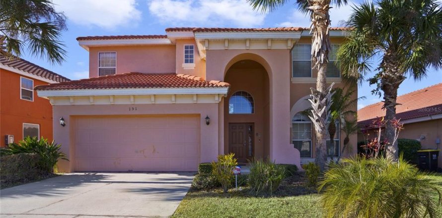 House in Davenport, Florida 6 bedrooms, 257.43 sq.m. № 1535373