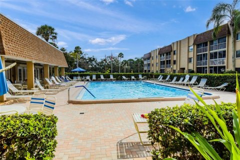 Condo in Sarasota, Florida, 2 bedrooms  № 1918943 - photo 27