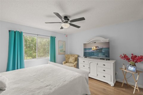 Condo in Sarasota, Florida, 2 bedrooms  № 1918943 - photo 16