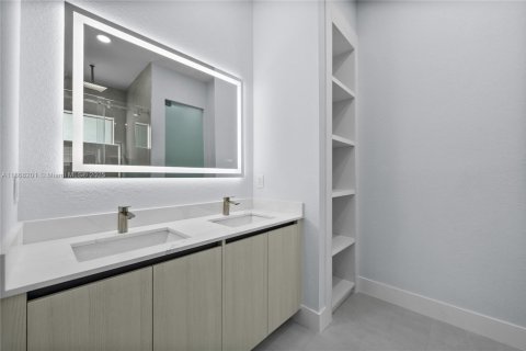 Casa en venta en Naples, Florida, 4 dormitorios, 164.81 m2 № 1898331 - foto 15