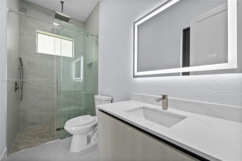 Casa en venta en Naples, Florida, 4 dormitorios, 164.81 m2 № 1898331 - foto 18