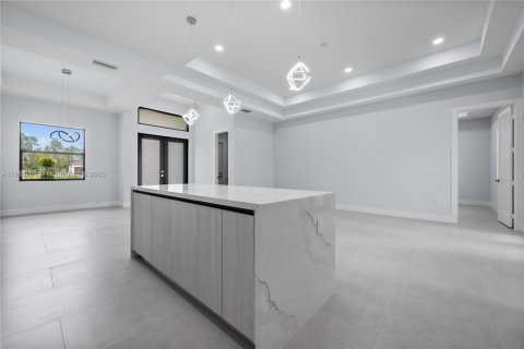 Casa en venta en Naples, Florida, 4 dormitorios, 164.81 m2 № 1898331 - foto 10