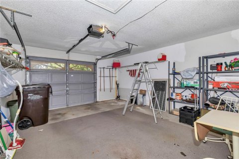 House in Ocala, Florida 2 bedrooms, 138.98 sq.m. № 2225384 - photo 23