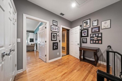 Adosado en venta en Tampa, Florida, 3 dormitorios, 260.78 m2 № 2356682 - foto 12