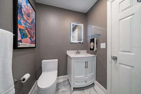 Adosado en venta en Tampa, Florida, 3 dormitorios, 260.78 m2 № 2356682 - foto 30
