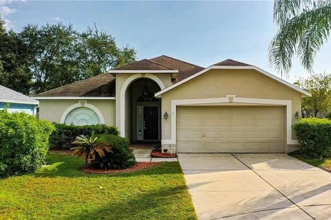 Villa ou maison à louer à Riverview, Floride: 3 chambres, 152.36 m2 № 2425768 - photo 2