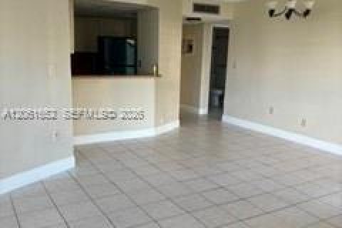 Copropriété à louer à Hialeah, Floride: 1 chambre, 64.57 m2 № 2254124 - photo 6