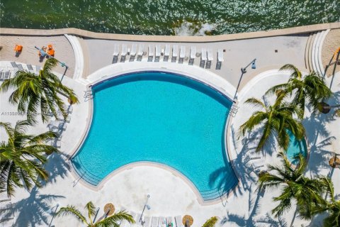 Condominio en venta en Miami, Florida, 2 dormitorios, 91.97 m2 № 1934756 - foto 30