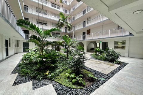Condominio en venta en Miami, Florida, 2 dormitorios, 91.97 m2 № 1934756 - foto 6