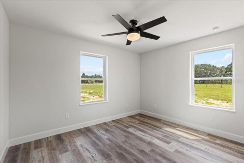 House in Bell, Florida 4 bedrooms, 184.32 sq.m. № 1675194 - photo 18
