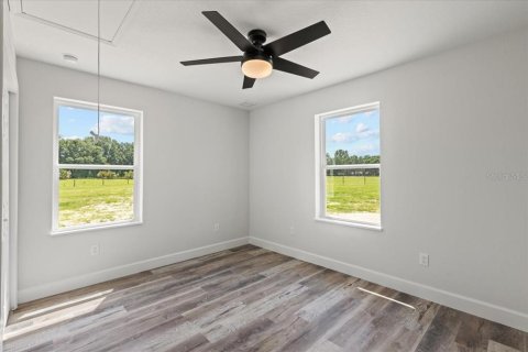 House in Bell, Florida 4 bedrooms, 184.32 sq.m. № 1675194 - photo 25
